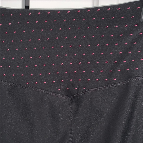 Women’s Reebok Leggings - Picture 4 of 5